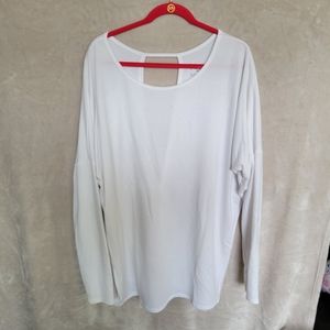 Old Navy Activewear Top with Back Cutout